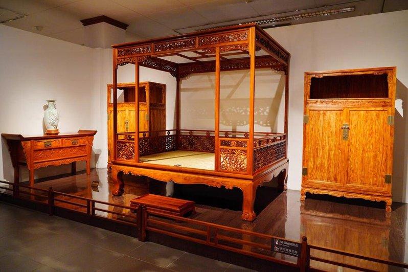 2024年7月6日,北京,中国紫檀博物馆展出的黄花梨家具精品。(取材自澎湃新闻/...