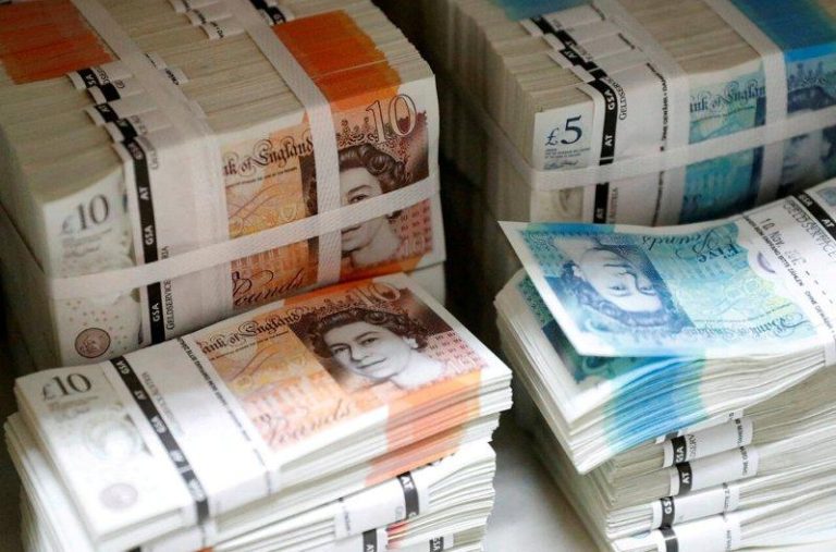 英法义取代「欧猪五国」欧债市新地雷 英国金融时报(FT)报导,在投资人眼中,英国(Britain)、意大利(Ital...