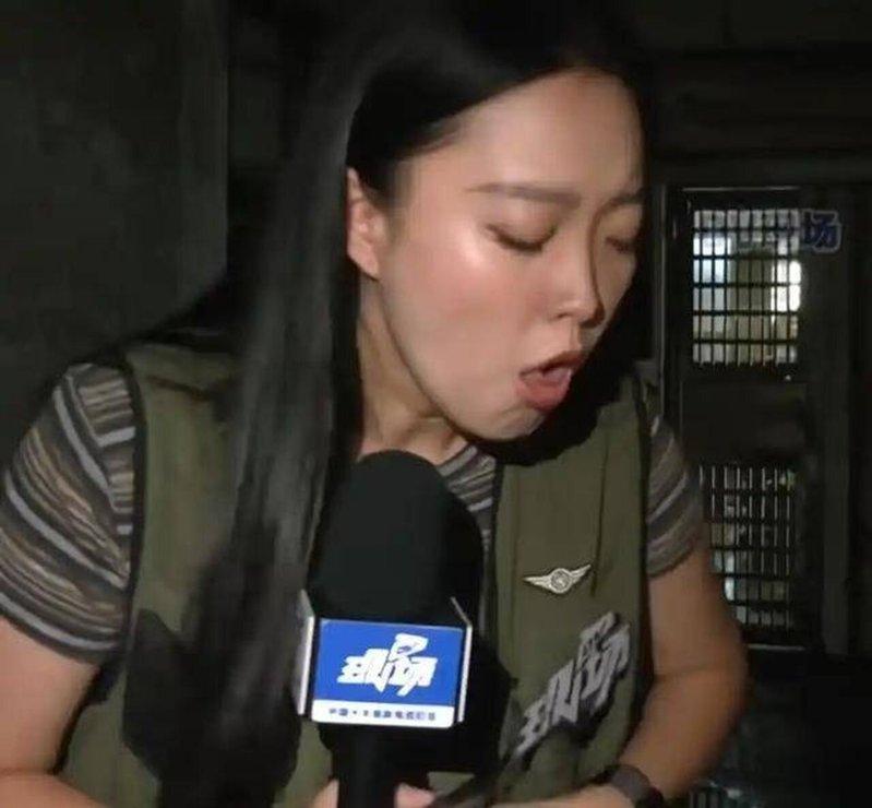 记者采访时被臭到不停干呕。(取材自凤凰网)
