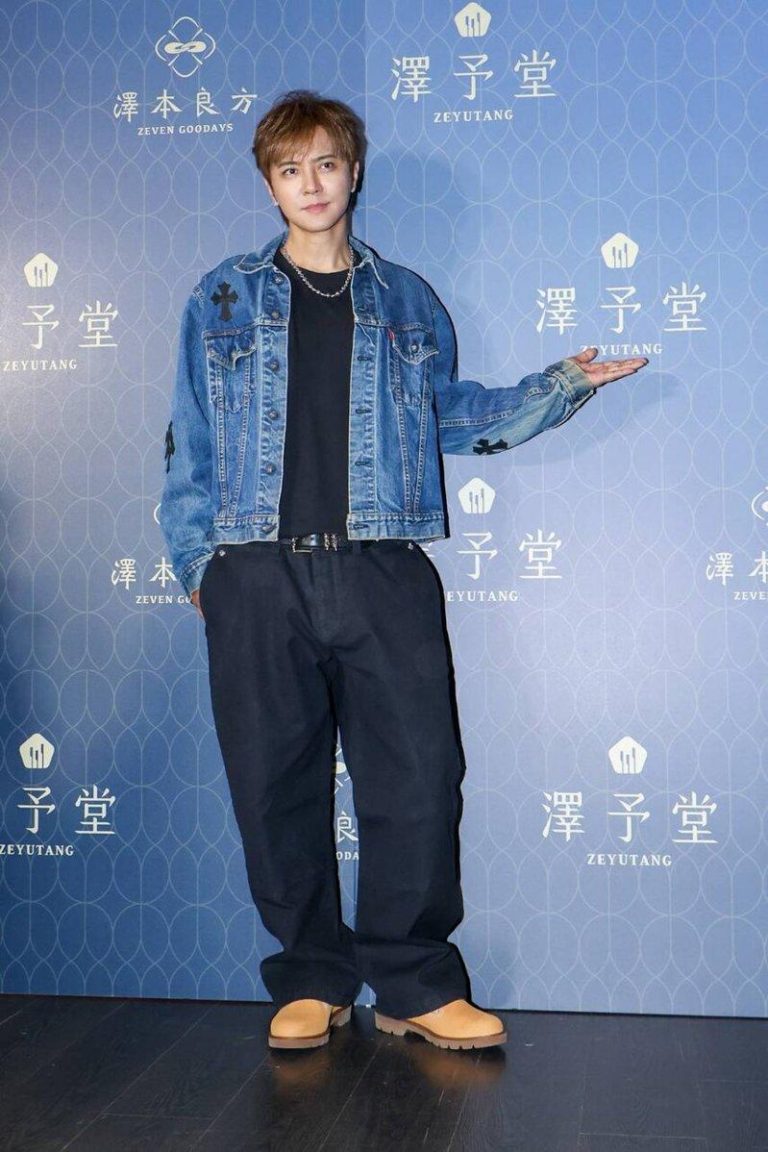 传乌龙死讯 小猪自嘲夸张 曝被友亏:你是灵魂还是本人 罗志祥被传乌龙死讯,自嘲「我还活着」。(记者沈昱嘉/摄影)