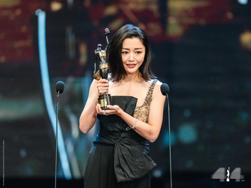 卫诗雅去年拿下香港金像奖影后,今年又获得最佳女配角肯定。(取材自脸书)