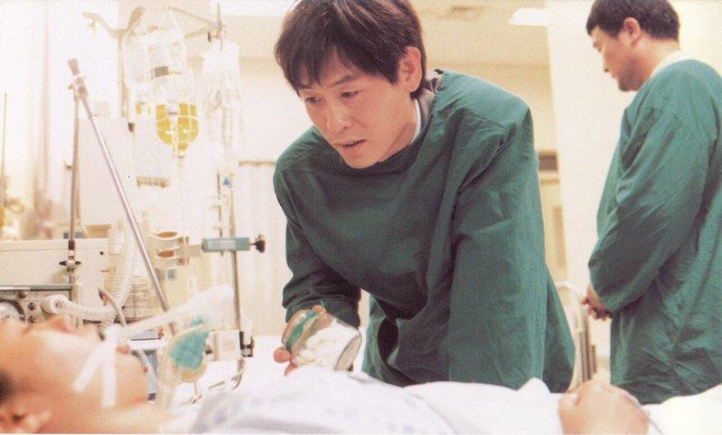 薛景求靠「薄荷糖」包揽青龙奖影帝与大钟奖最佳新人等大奖。(图/甲上娱乐提供)