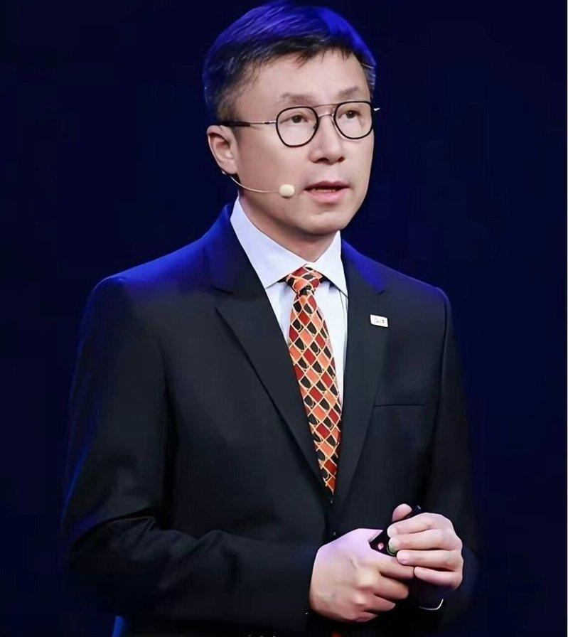 爱奇艺CEO龚宇在爱奇艺世界大会上发言。(取材自微博)