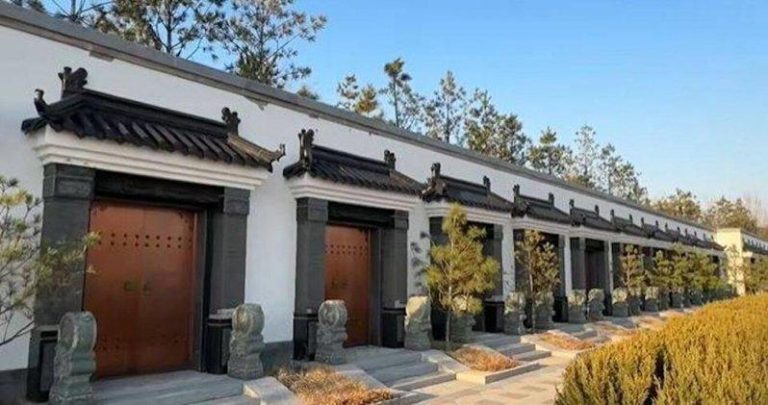 吉林省四平市伊通满族自治县一处名为「长庚生态园」的项目，近日被揭露涉嫌违规开发营...