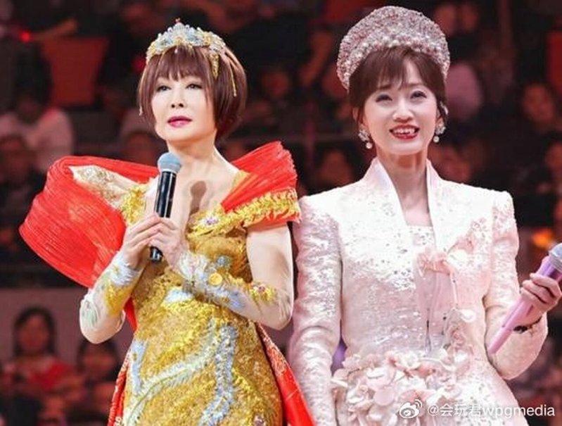 潘迎紫(左)和赵雅芝都保养有术,看不出实际年龄。(取材自微博)