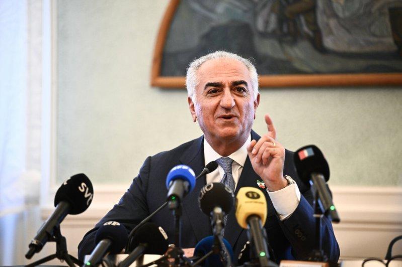 伊朗流亡王储巴勒维(Reza Pahlavi,图)获瑞典基督教民主党(Chris...