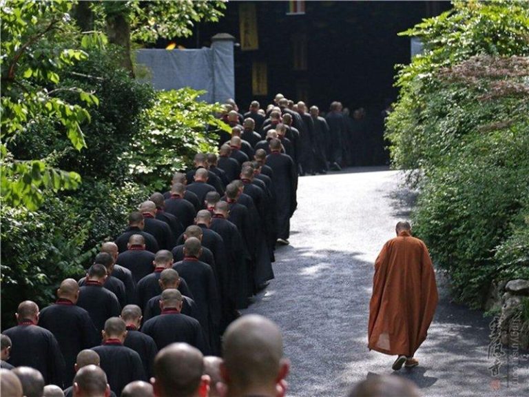 传戒法会是日谍大本营?灵隐寺辟谣:戒子身分皆经审核 灵隐寺发布严正声明。(取材自灵隐寺官网)