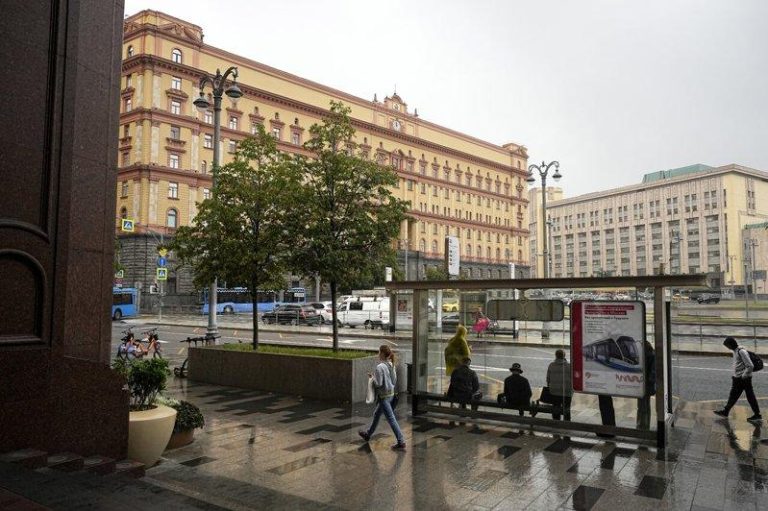 俄罗斯拘捕持炸弹德国女子 控乌克兰情报部门主使 左边建筑物是位在莫斯科的俄罗斯联邦安全局大楼。美联社