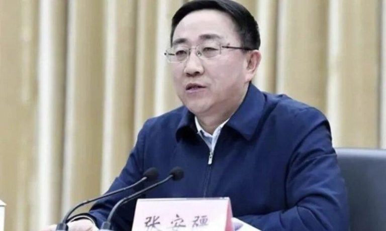 坠亡?病逝? 重庆副市长突传死讯 重庆7年3高官「离世」 重庆市副市长兼公安局局长张安疆7日突传死讯。(取材自新京报)