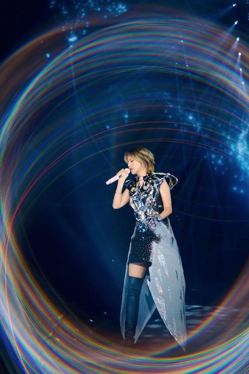 孙燕姿首度唱进台北大巨蛋，不计成本升级4大彩蛋。（图／Make Music提供）