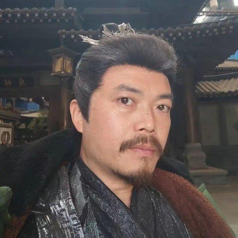 吴维斌的古装扮相。(取材自新京报/受访者供图)