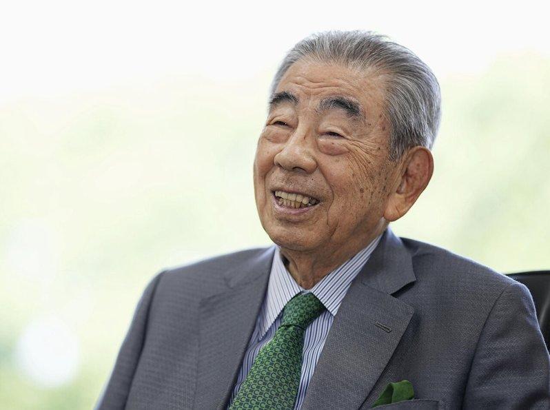 Seven & i控股公司前会长铃木敏文在2023年6月受访照片。(美联社)