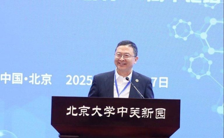 北大换校长 龚旗煌突卸任 中科院院士高松接掌 北京大学新任校长高松。(取材自新黄河)