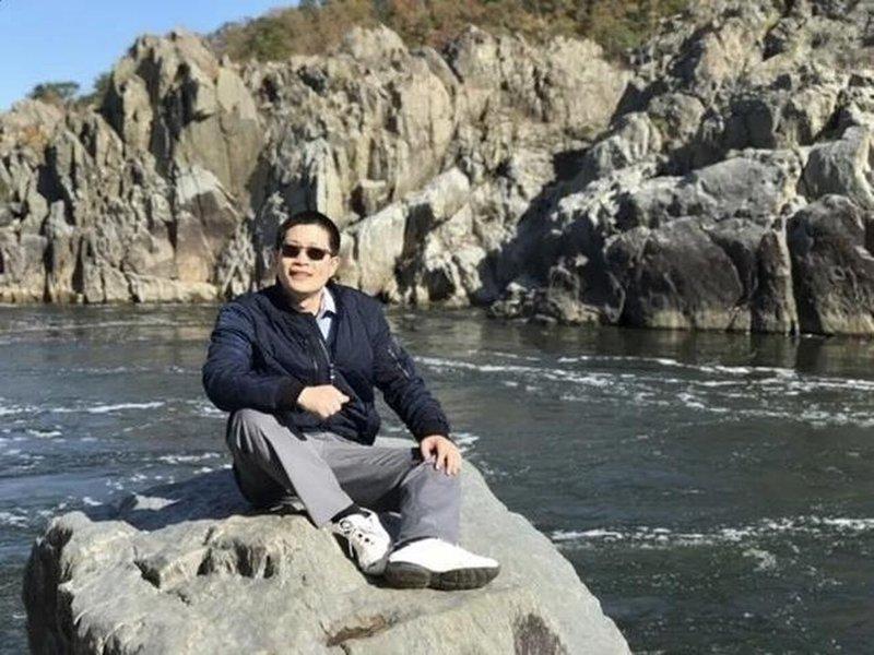 王晨辉因为营救自己的孩子不幸溺水去世,年仅39岁。(取材自红星新闻/上海科技大学...