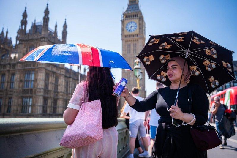 英国今天打破史上5月最高温纪录。(美联社)