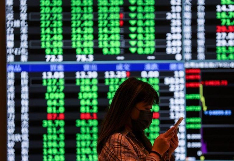 富人财富成长最快的是亚太地区，在南韩、中国、香港、日本领军下，财富成长10.5%...