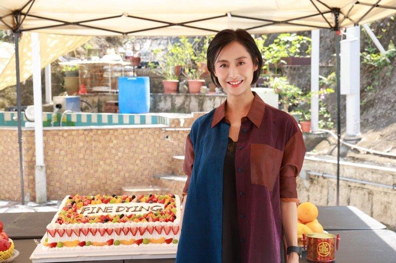 朱茵参与电影演出。(图/「不得不好死」剧组提供)