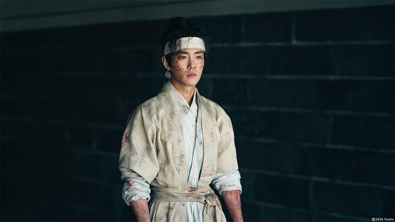 肖战主演「藏海传」,拍殉葬戏吃足苦头。(图/中天娱乐台提供)