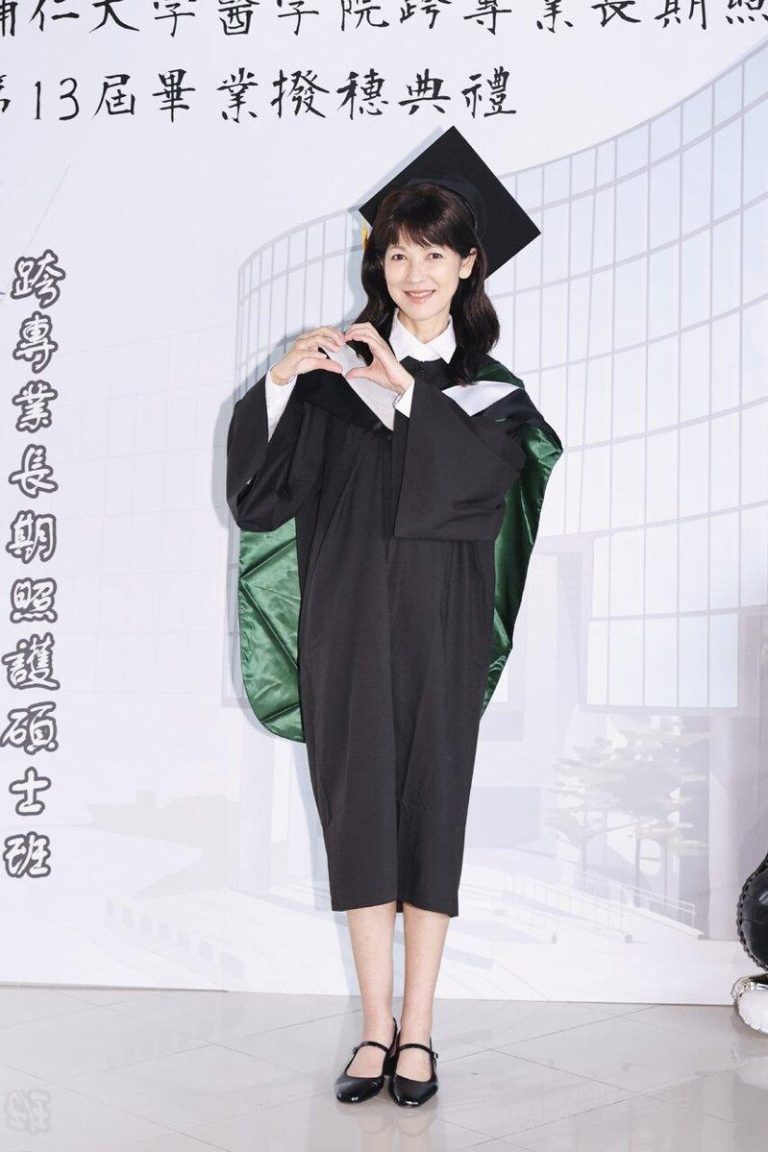 陈明真下个目标「读博士」。记者王聪贤／摄影