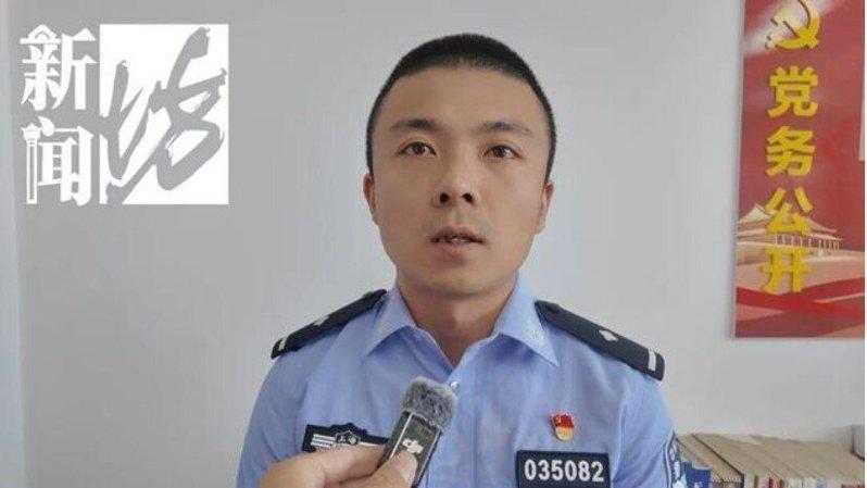 办案警察讲述案情。 (取材自「新闻坊」)
