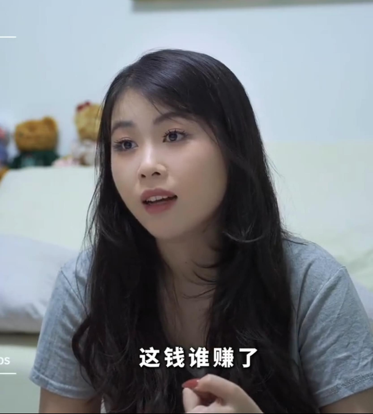 英国毕业的时尚管理硕士卢婧，无论在英国或返国求职都屡屡受挫。（视频截屏）