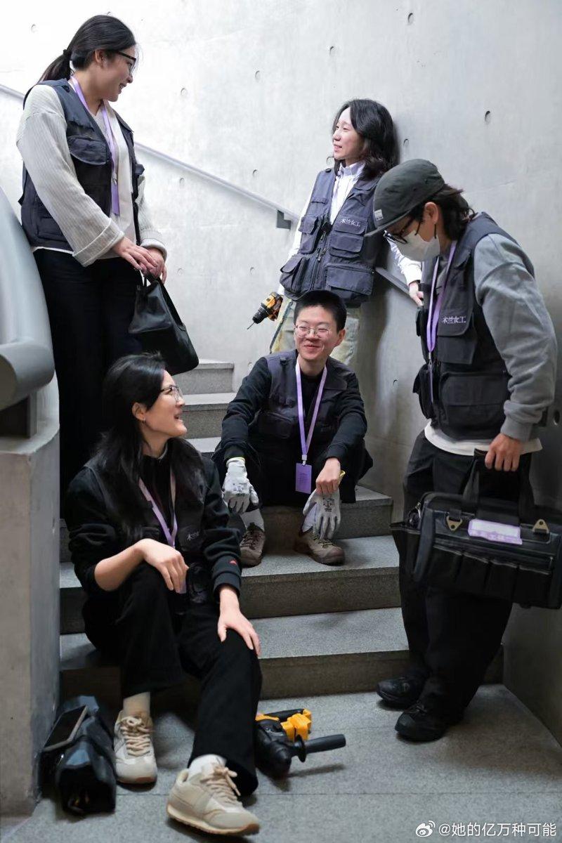 木兰女工合影。(取材自微博)