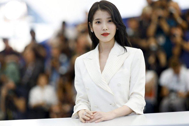 IU、李钟硕证实分手,结束4年恋情。(路透)