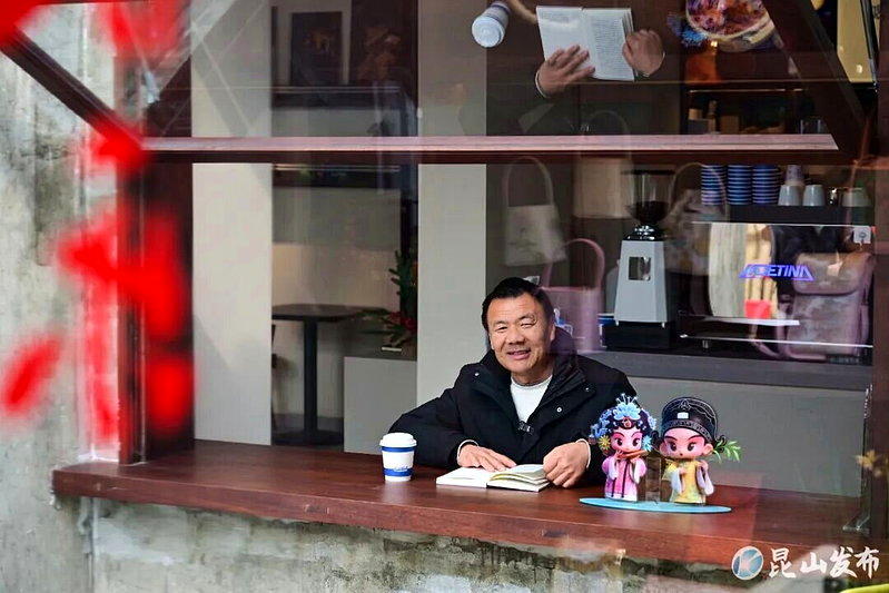 王计兵喜爱读书。（取材自微博）