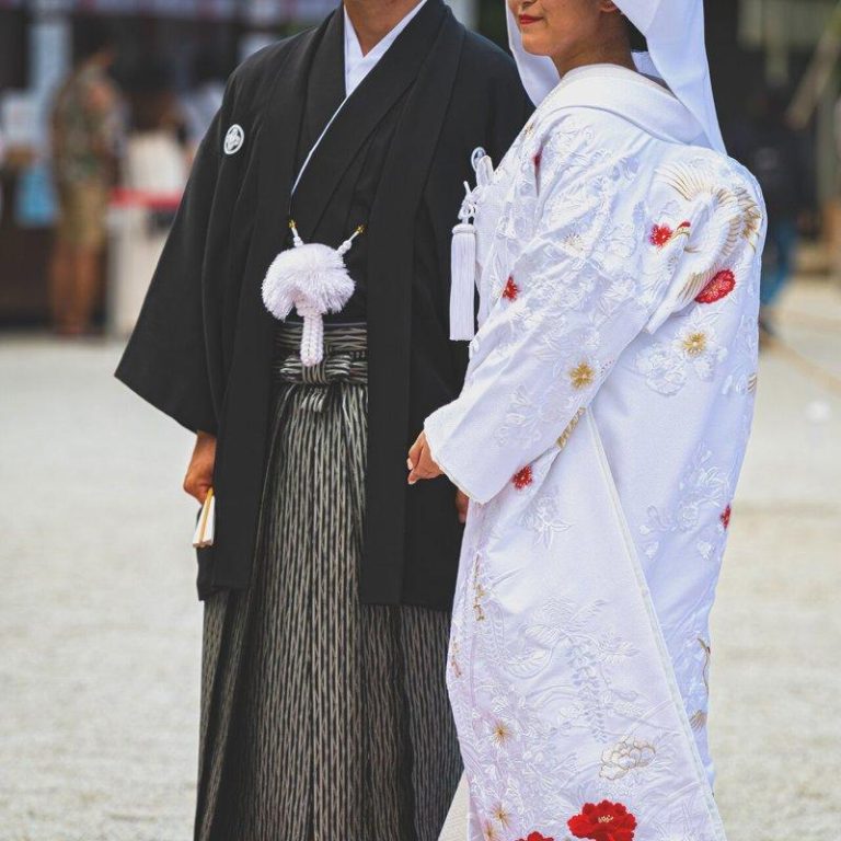 日本强制夫妻同姓 夫随妻姓遭父怒斥「被抛弃」 日本是全球唯一强制夫妇婚后必须「同姓」的国家。随着个人主义兴起,近年日本民众要求...