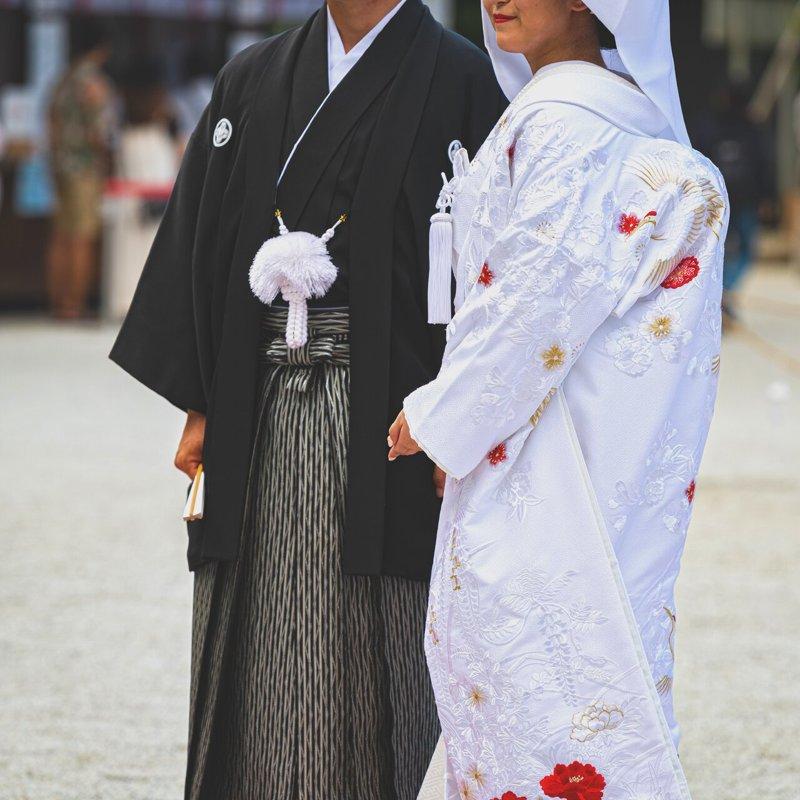 日本是全球唯一强制夫妇婚后必须「同姓」的国家。随着个人主义兴起,近年日本民众要求...