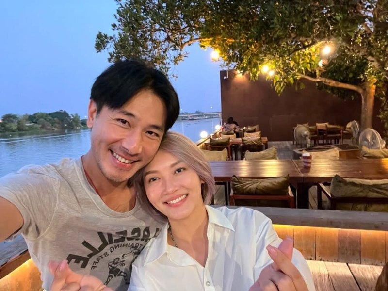 傅子纯与老婆Corrinna当时到泰国度蜜月照。图/摘自脸书