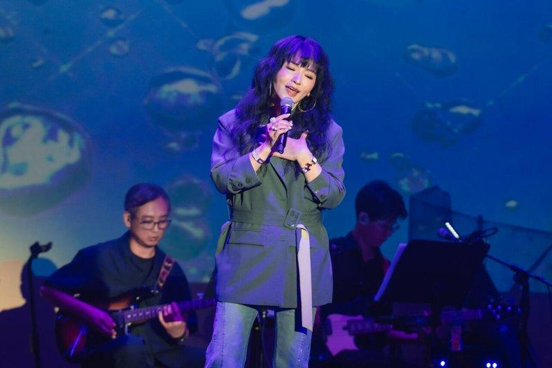 唐绮阳台风稳健。(台北演艺经纪文化交流协会、串音有限公司提供)