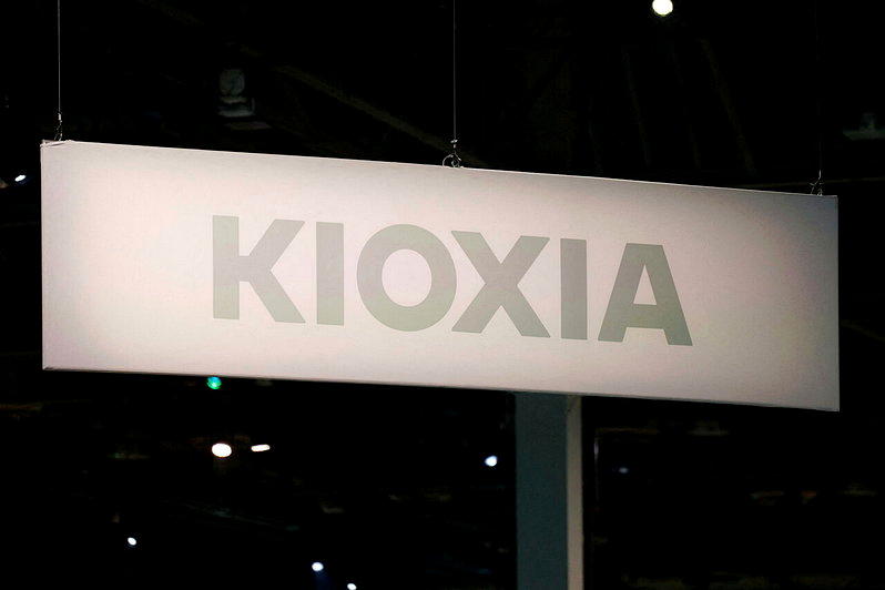 铠侠(Kioxia)荣登日本市值最高公司的光环有如昙花一现。(路透)