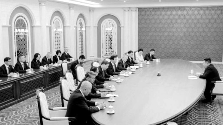 习“国师”王沪宁访朝 被金正恩“羞辱”引发热议