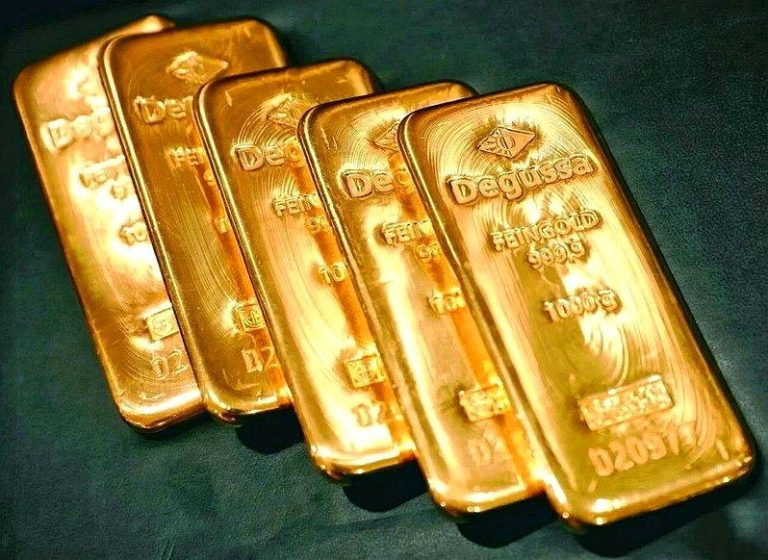 金价守住4,000美元关口 是中国机构投资人的功劳? 黄金现货价4日大致在平盘波动,目前报每英两4,050美元,稳居4,000美元之上...