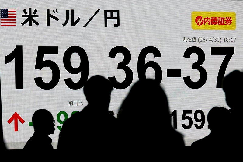 美国与日本虽大举干预汇市,日圆汇价依然欲振乏力,目前仍徘徊在159日圆兑1美元附...