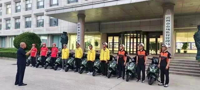 山东十名干部化身外卖骑手调研。(取材自大皖新闻)