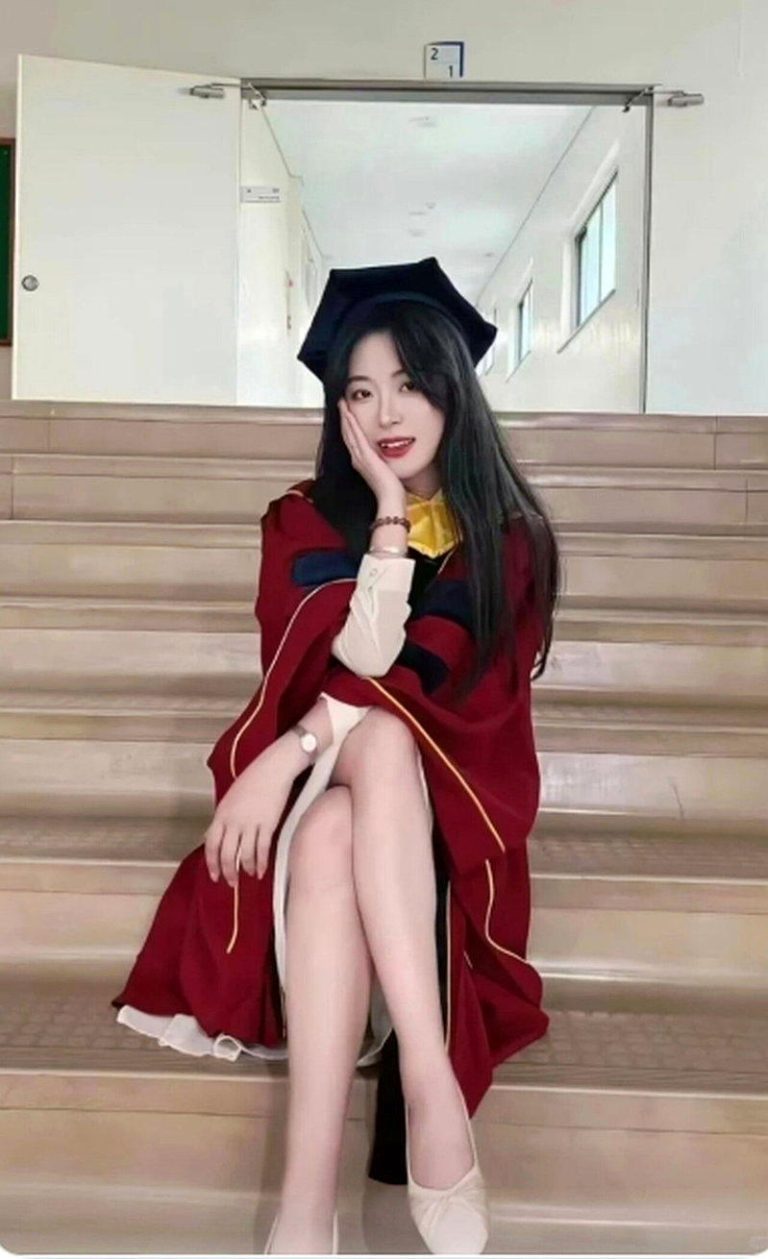 赴韩领毕业证书 中国25岁女留学生遇害 嫌犯曾自称男友报警 25岁中国籍女留学生「文文」遇害。(取材自X平台)
