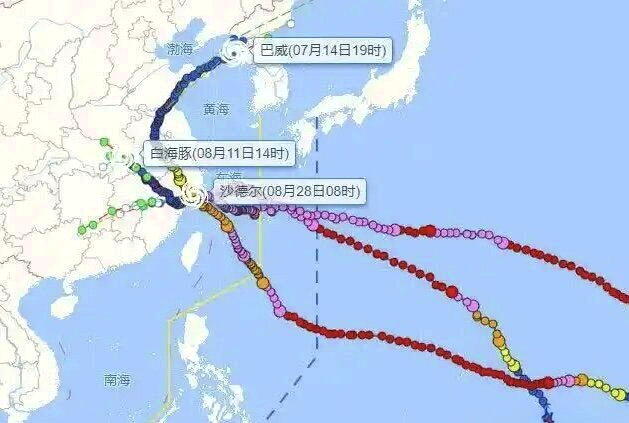 今年7、8月在已有三个台风在浙江省玉环市坎门街道沿海登陆，为历史上首见。（取材自...