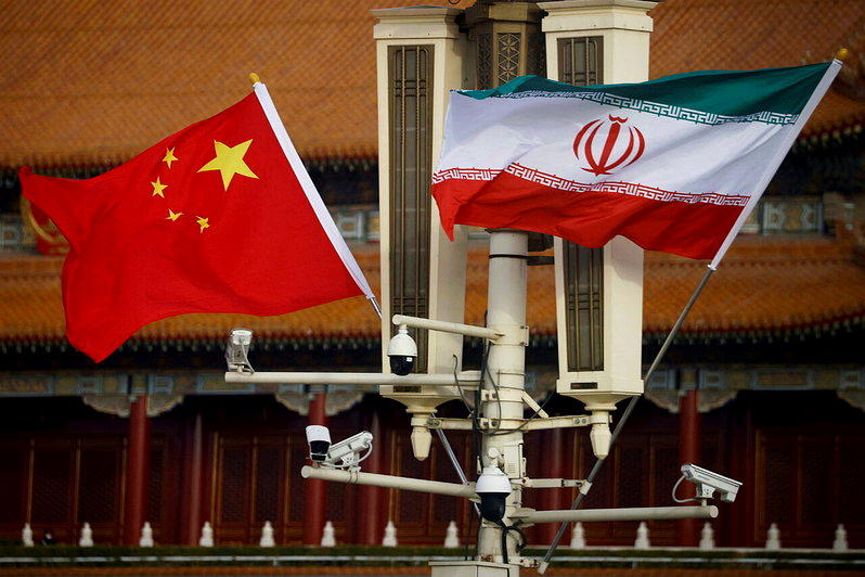 南德日报取得伊朗军方武器采购文档显示,伊朗今年3月底曾计划向中国采购250套「前...