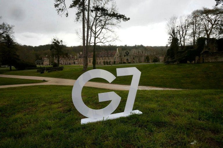 公债殖利率涨 美伊开战后G7偿债成本增160亿 随公债殖利率攀升,G7的财政压力日增。(美联社)