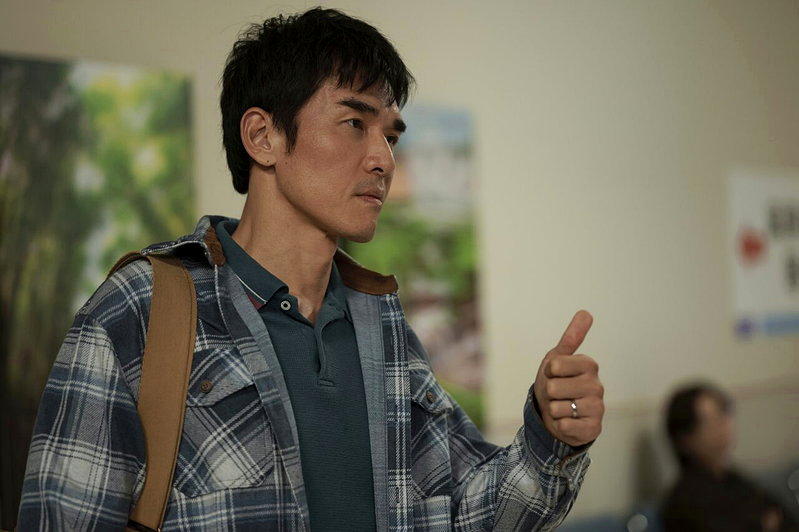 杨一展演出电影「有用的人」。(图/高二电影提供)