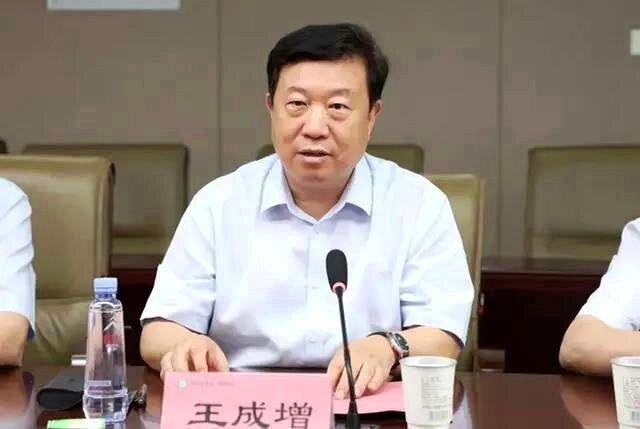 王成增讲话画面。(取材自大风新闻)