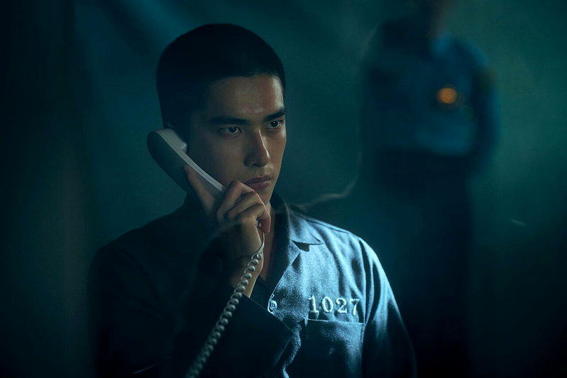 曾敬骅在「如果我不曾见过太阳」被赞连青筋都会演戏。 (图/Netflix提供)