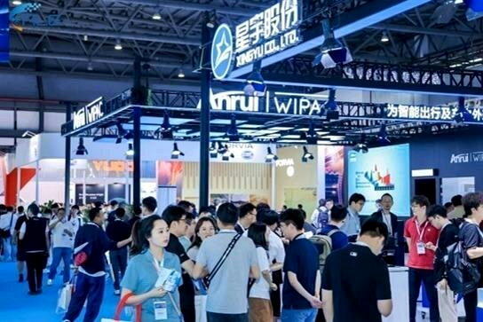 上海国际汽车灯具展览会上的星宇股份展台。(取材自微博)