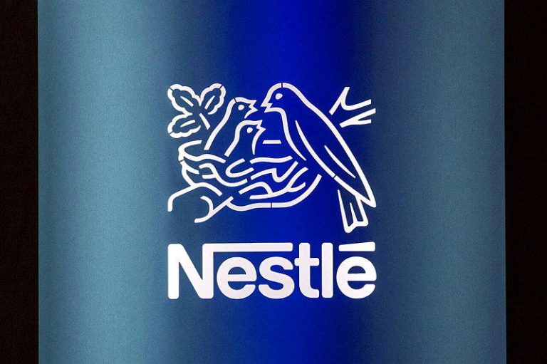 俄罗斯以反制援乌国家为由 接管雀巢等西方企业资产 瑞士食品业巨擘雀巢(Nestle)。(路透)