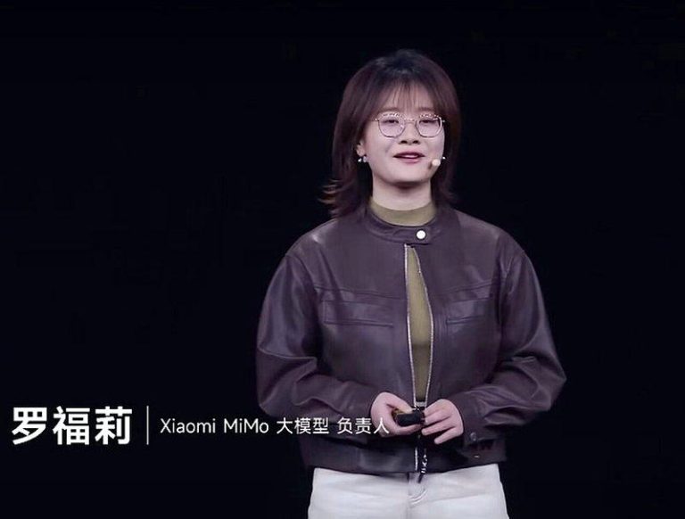 全程直播 小米公开大模型训练 每小时成本超过3万美元 小米MiMo大模型团队负责人罗福莉。(取材自快科技)