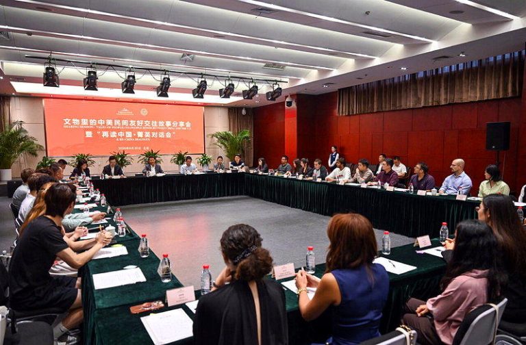 「过紧日子」 北京大学禁公款赴名胜景区开会 北大本月内下发了「北京大学落实过紧日子要求实施办法」,对会议、培训、差旅、资产购...