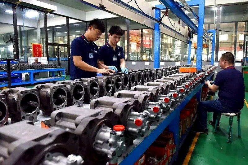 中国企业回款难问题持续,规模以上工业企业应收帐款截至7月底达人民币28.88兆元...
