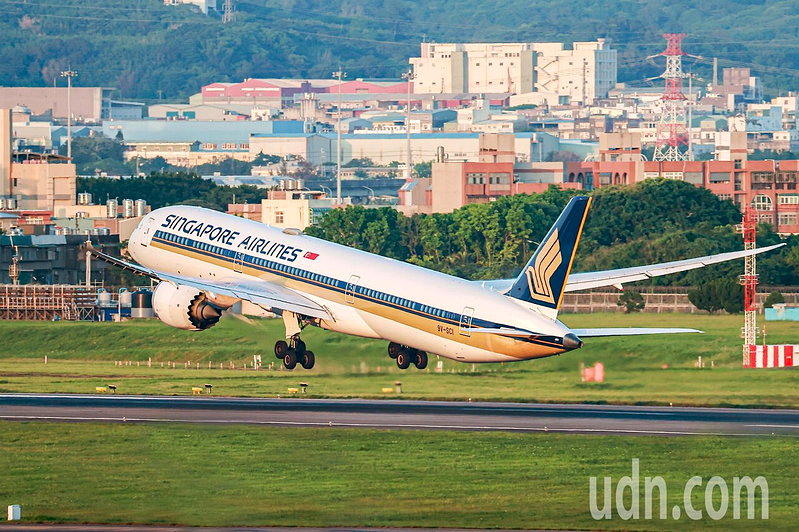 图为新加坡航空。(本报数据照片)
